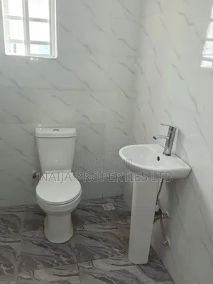 4bdrm Townhouse / Terrace in Abijo Gra for rent