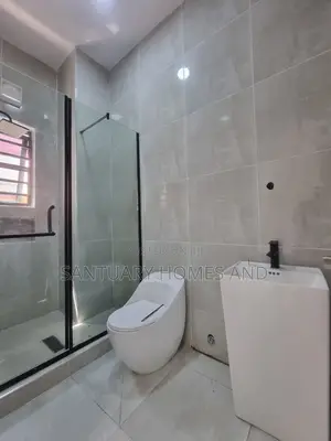 4bdrm Duplex in Lagos Island / Lagos Island for rent