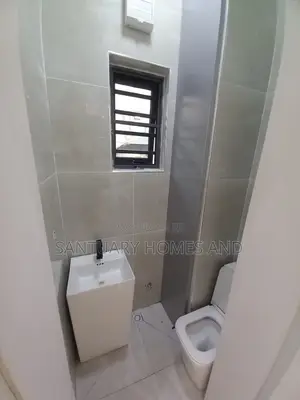 4bdrm Duplex in Lagos Island / Lagos Island for rent