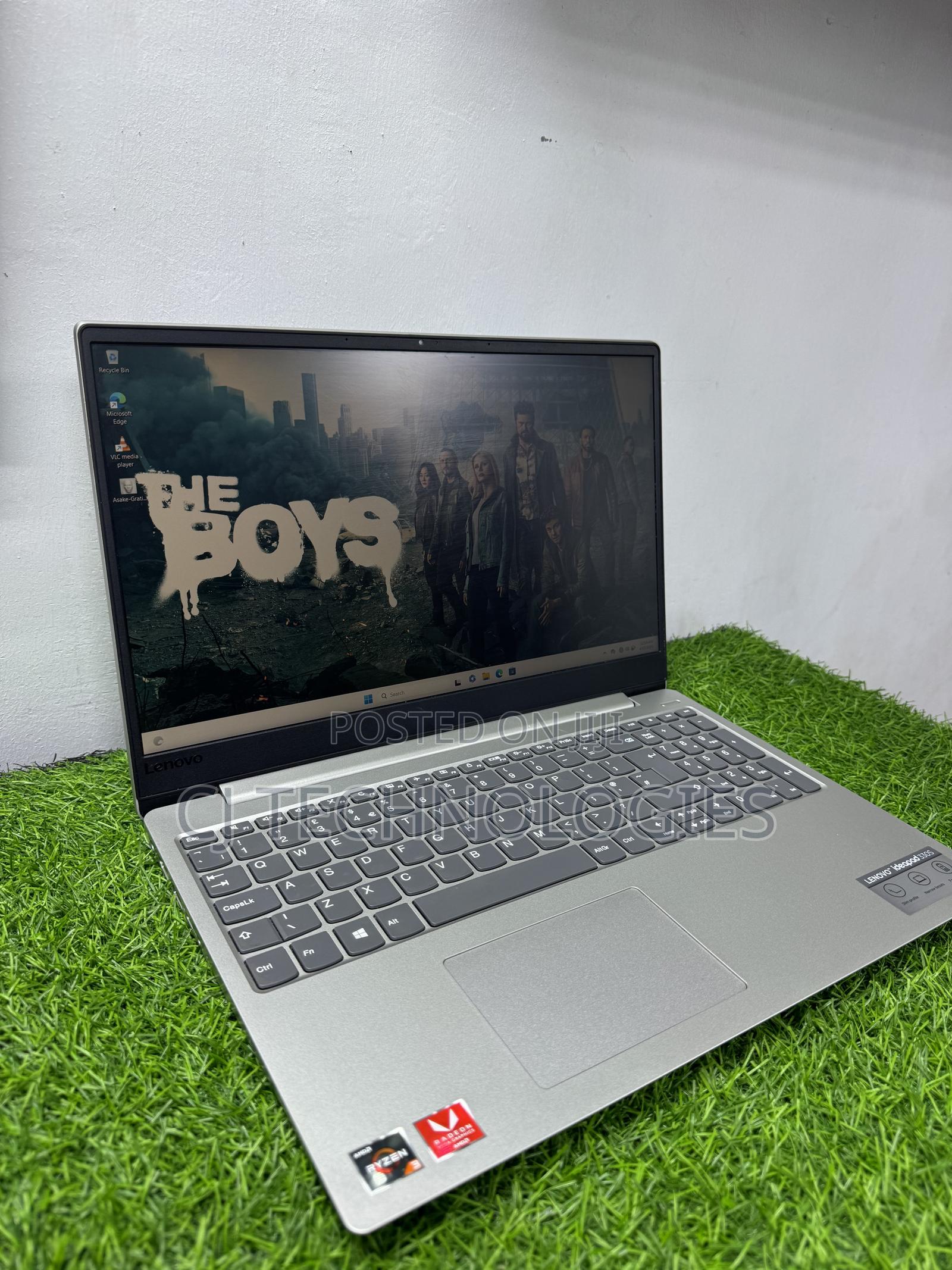 Laptop Lenovo IdeaPad 330S 12GB AMD Ryzen 3 SSD 256GB
