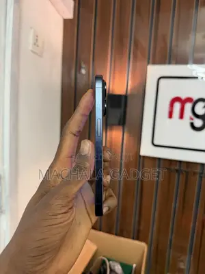 Apple iPhone 15 Pro 128 GB Blue
