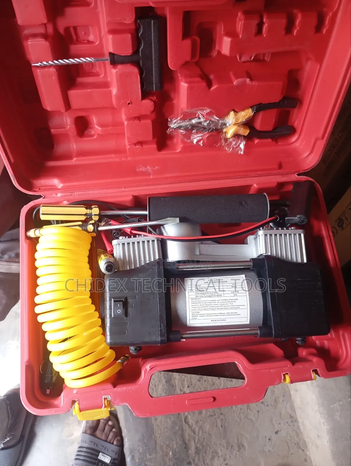 Air Compressor for Pumping Tyre