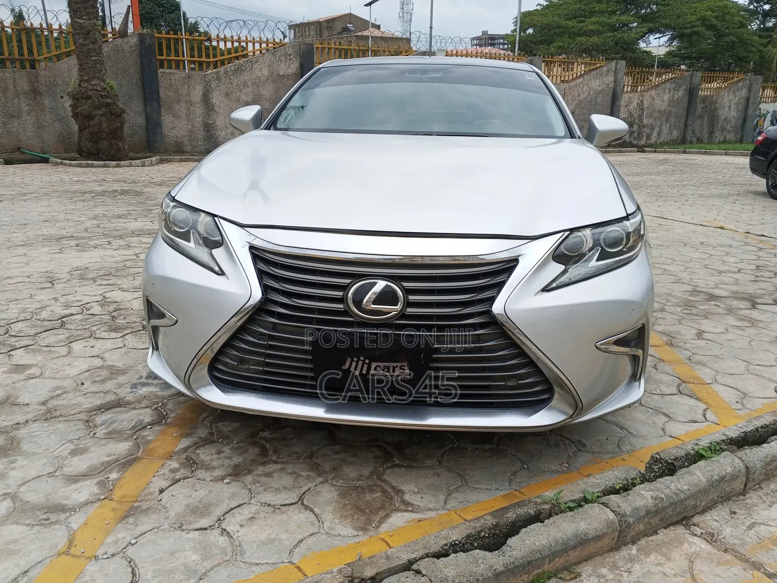 Lexus ES 2013 Silver
