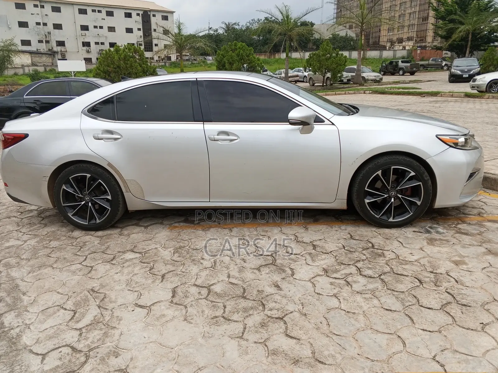Lexus ES 2013 Silver