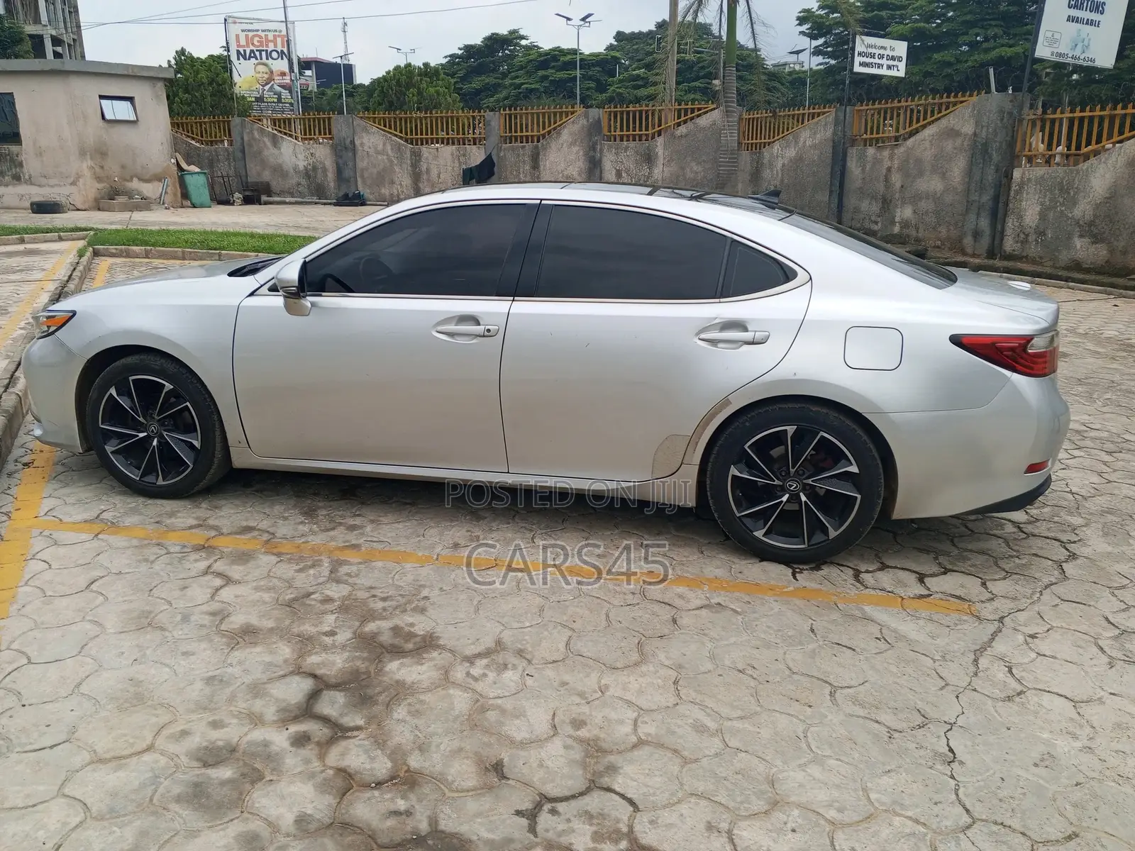 Lexus ES 2013 Silver