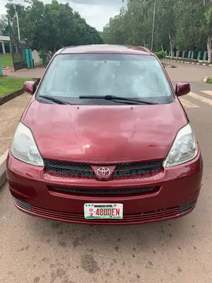 Toyota Sienna CE 2005 Red