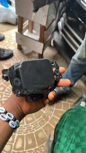 Logo Sensor Toyota Sienna 2018 Model