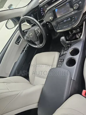 Toyota Avalon 2014 White