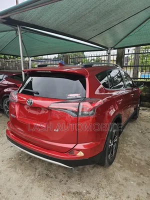 Toyota RAV4 2017 Red
