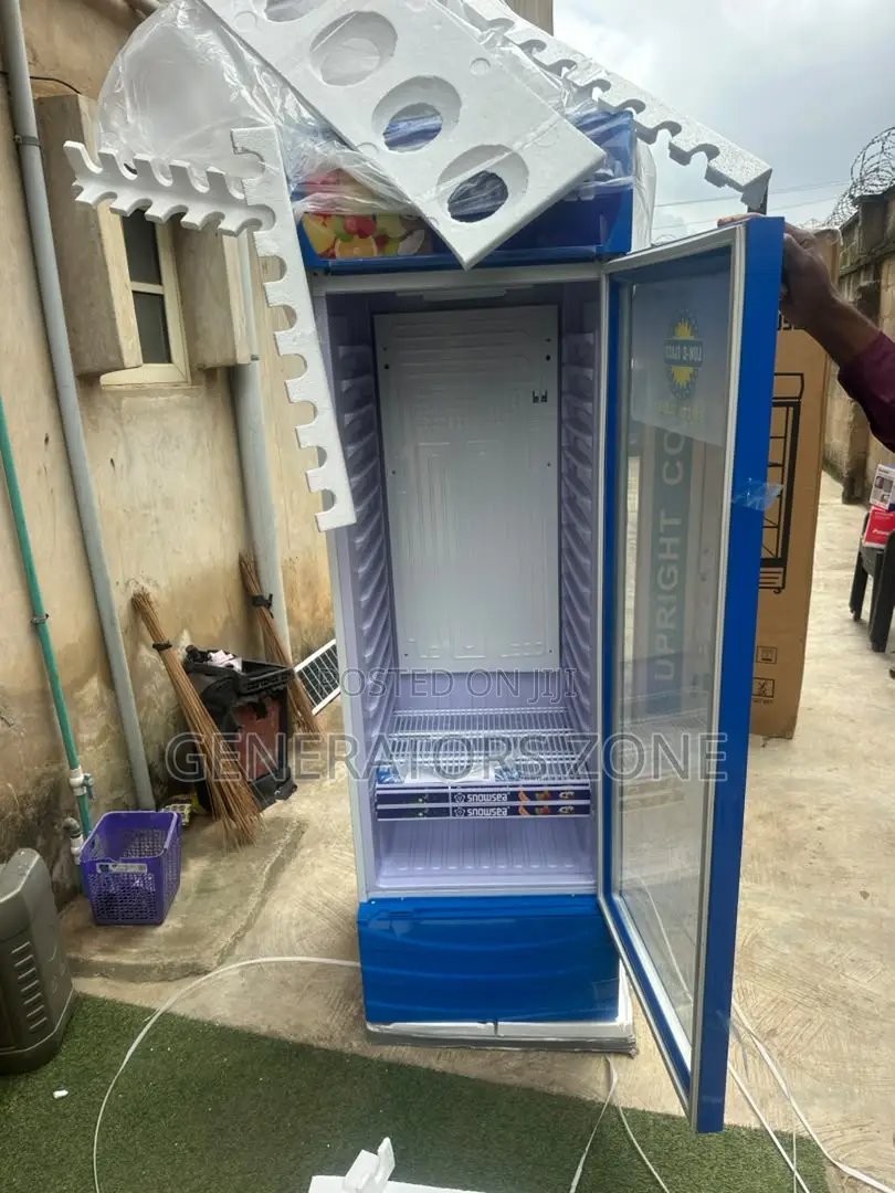 Snowsea 500L Vertical Display Chiller