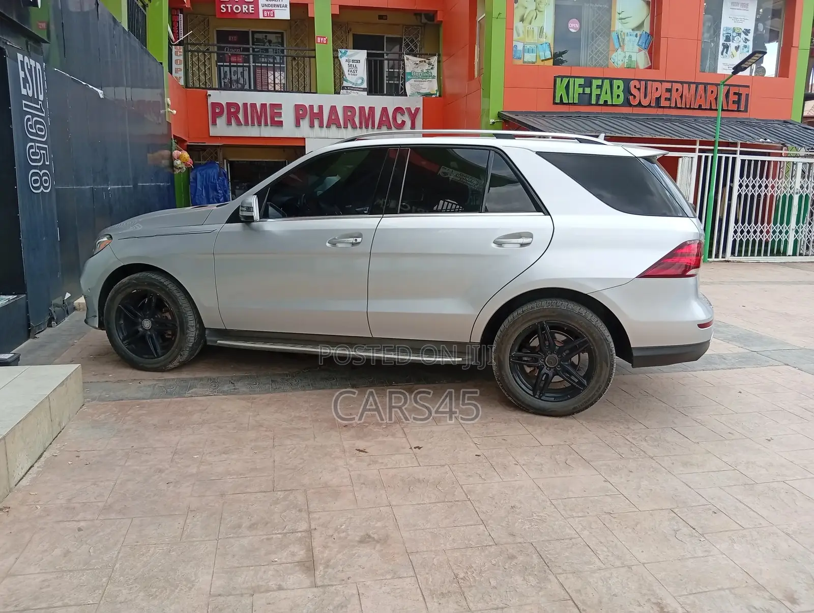 Mercedes-Benz GLE-Class 2017 Silver