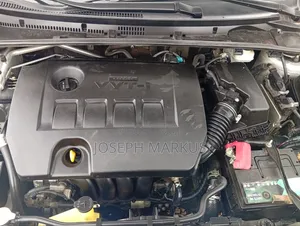 Toyota Corolla 2014 Silver