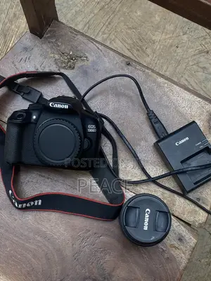 Canon 1300D Neatly Full Kit (18-55mm) Charger