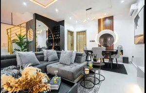 Furnished 3bdrm Apartment in Royal Pine Estate, Chevron for rent
