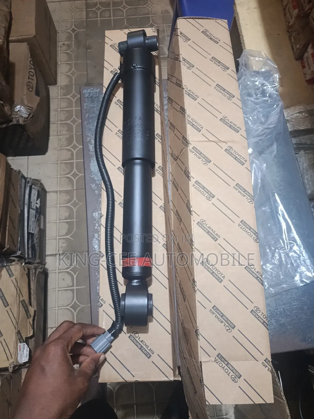 Oem Shock Absorber Sequoia Automatic/Sensor Type