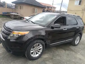 Ford Explorer 2012 Brown