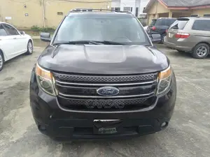 Ford Explorer 2012 Brown