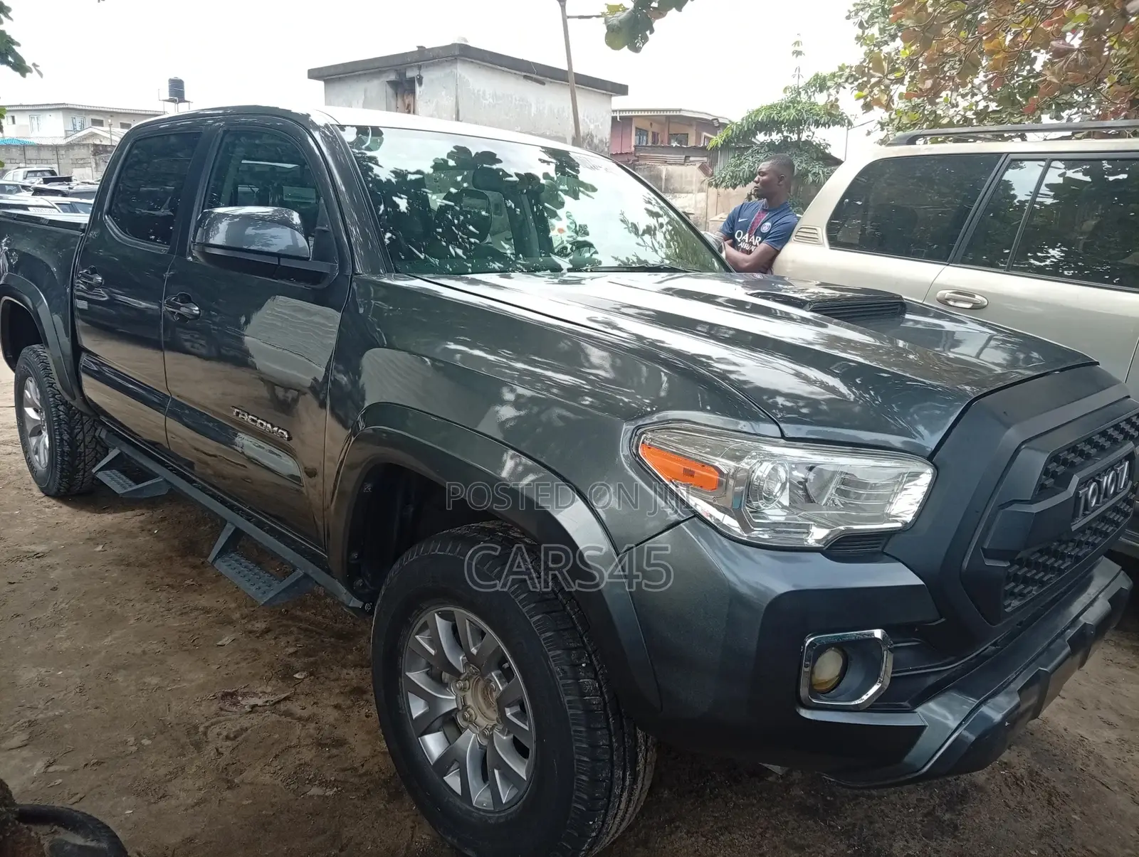 Toyota Tacoma 2018 Gray