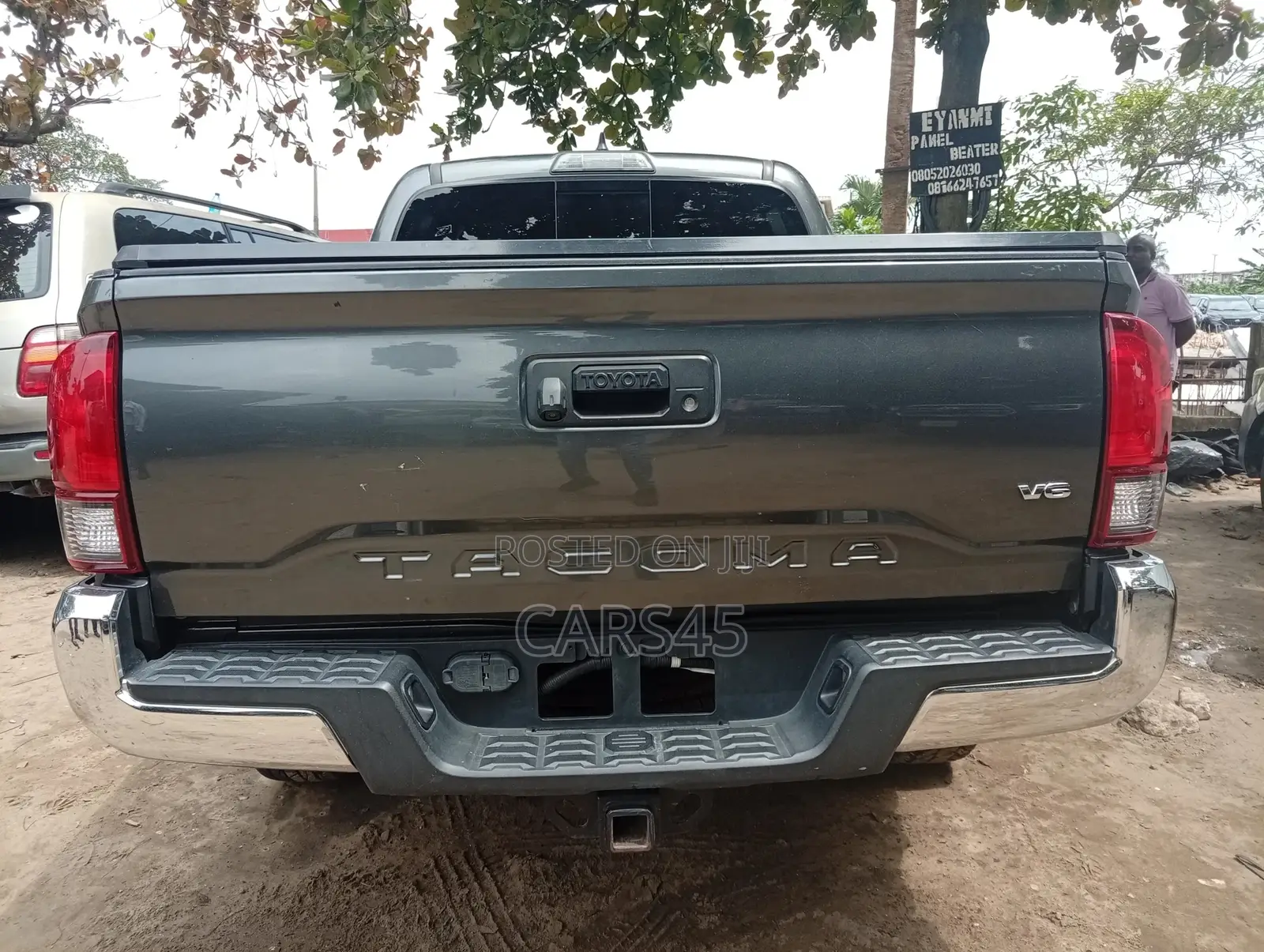 Toyota Tacoma 2018 Gray