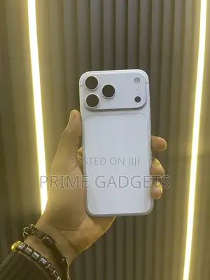 Apple iPhone 17 Pro Max 256 GB Silver
