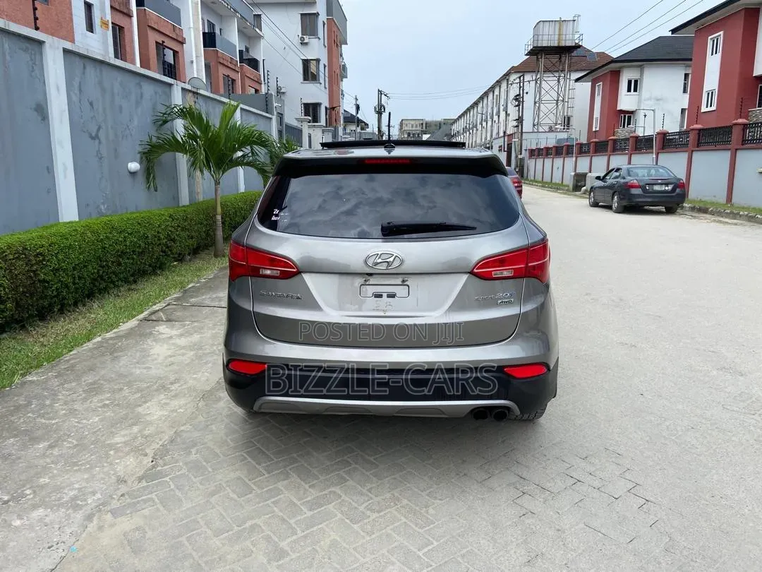 Hyundai Santa Fe 2013 Silver