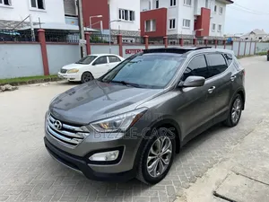 Hyundai Santa Fe 2013 Silver