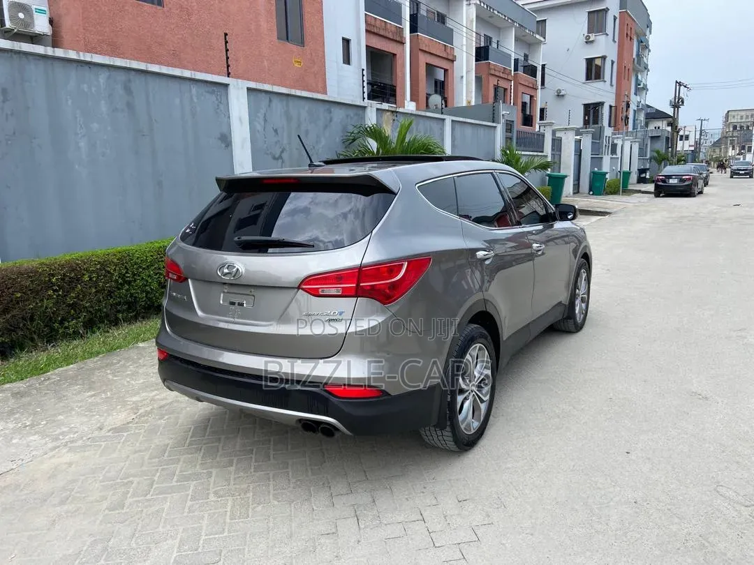 Hyundai Santa Fe 2013 Silver