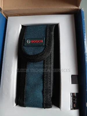 GLM 40 Professional Laser Measure