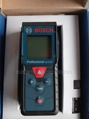 GLM 40 Professional Laser Measure
