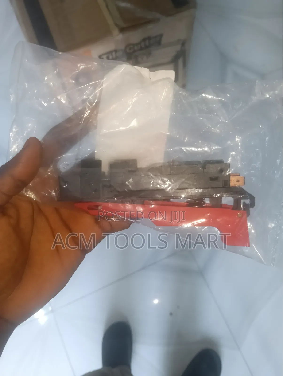 Bosch Power Tool Switch GWS 2000 9" , 7" ON/OFF Replacement Switch