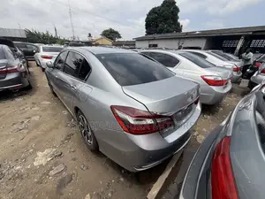 Honda Accord EX-L 4dr Sedan FWD (2.4L 4cyl 2A) 2017 Silver