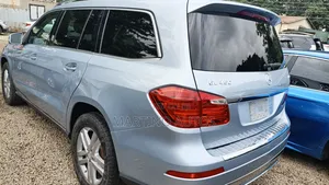 Mercedes-Benz GL-Class 2016 Blue