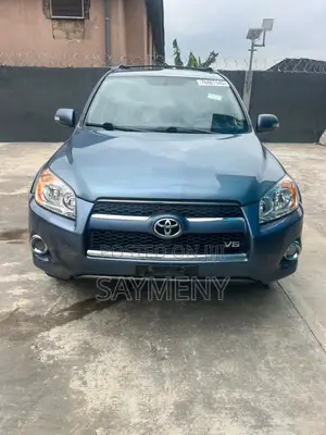 Toyota RAV4 Limited 2011 Blue