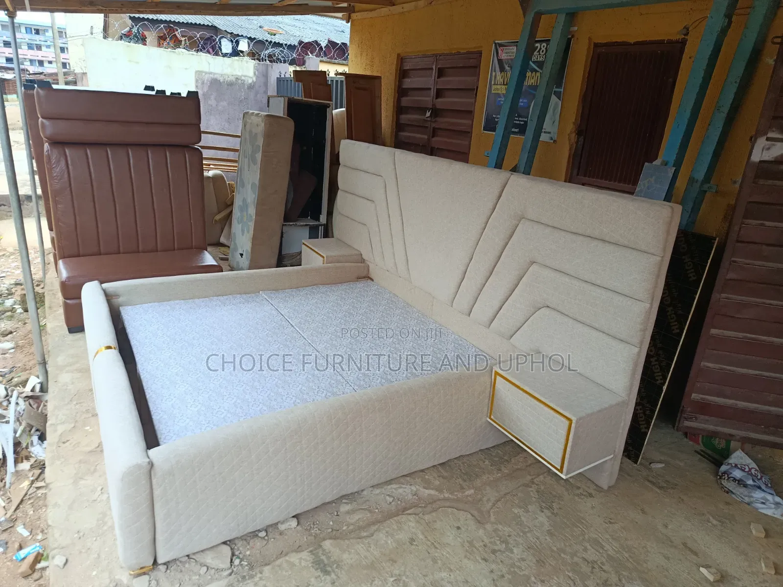 Bed  6*6b Bed  Lovely 