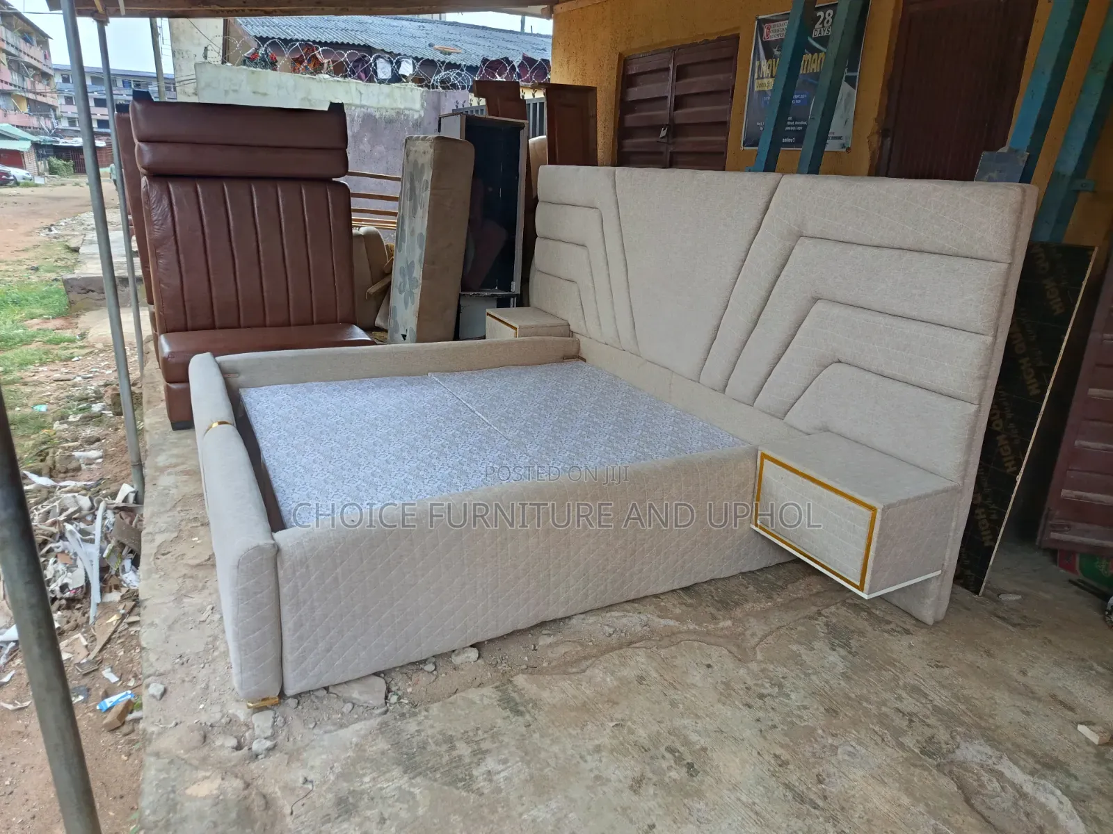 Bed  6*6b Bed  Lovely 