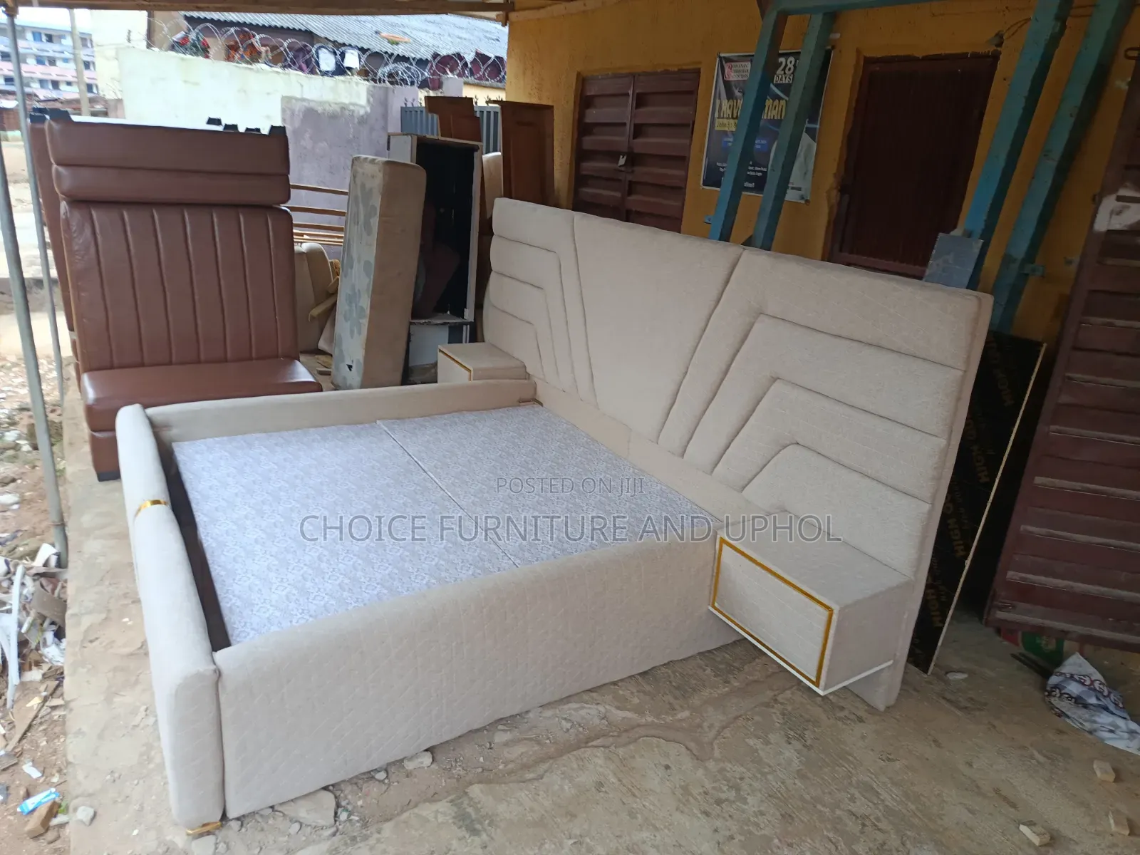 Bed  6*6b Bed  Lovely 