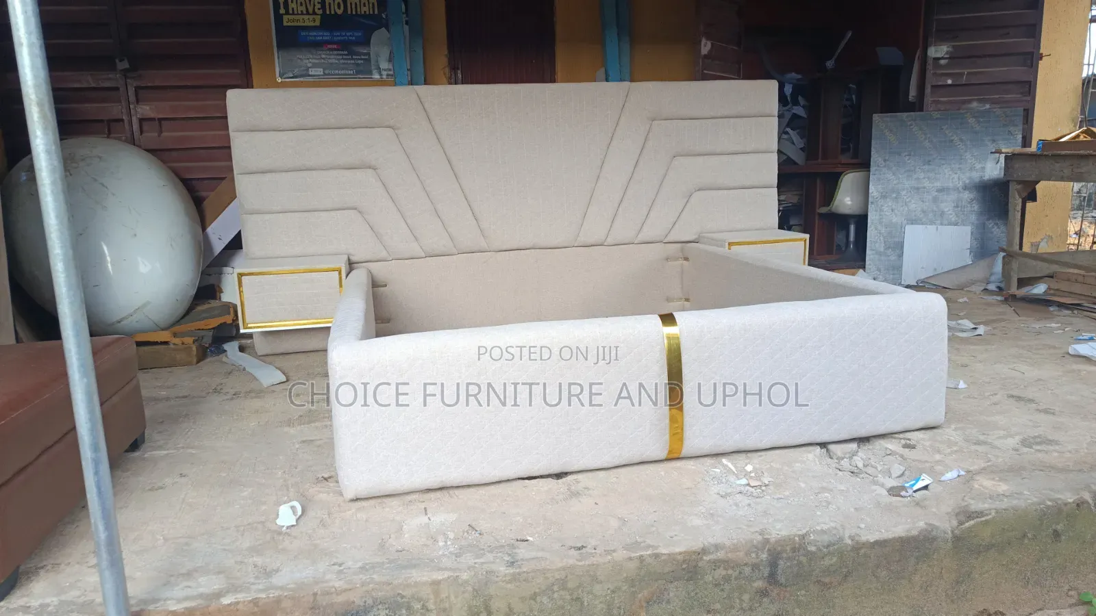 Bed  6*6b Bed  Lovely 