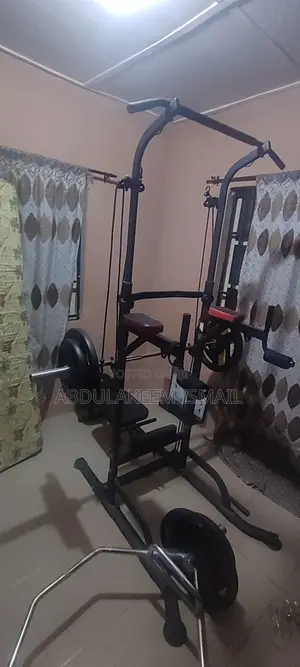 Rubber Coated Tri-Grip Olympic Weight Plates + Olympic Hex/Trap Bar
