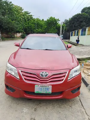 Toyota Camry 2010 Red