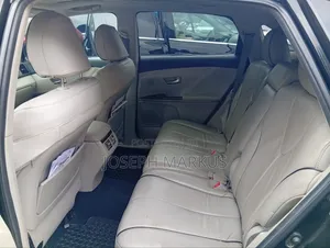 Toyota Venza 2011 Black