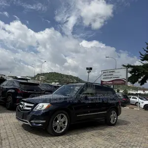 Mercedes-Benz GLK-Class 2014 Blue
