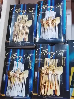 24 Pieces Cutlery Set - Gold and Silver