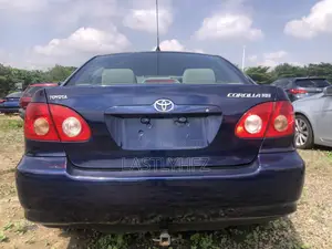 Toyota Corolla 2005 Blue