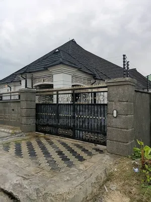 3bdrm Bungalow in Agbarho, Warri for sale