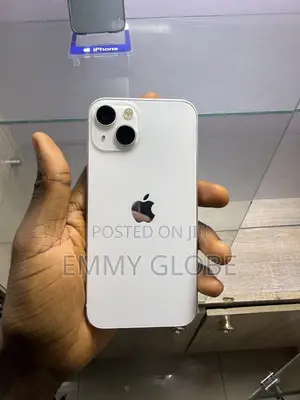Apple iPhone 13 128 GB White