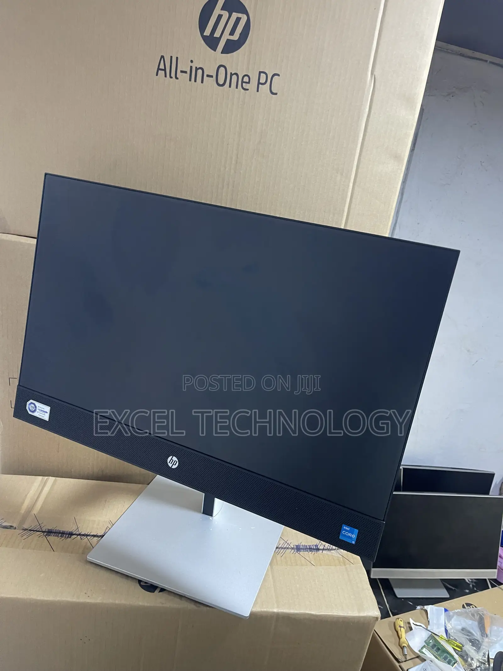 New Desktop Computer HP Pro 400 G9 16GB Intel Core i5 SSD 512GB