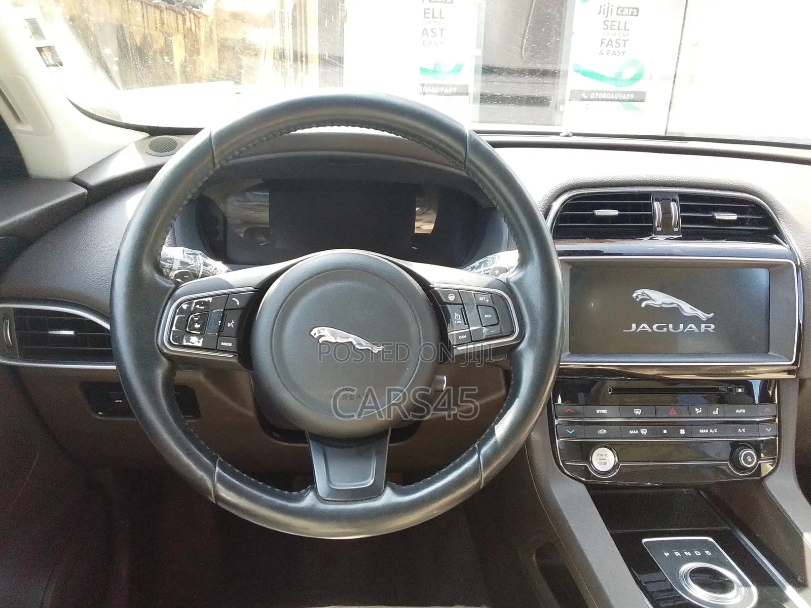 Jaguar F-Pace 2017 White
