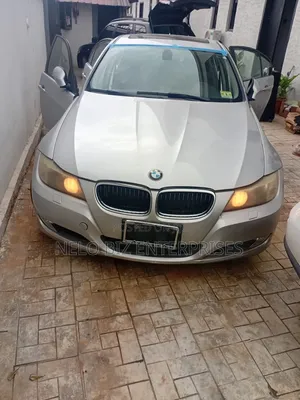 BMW 328i 2011 Silver