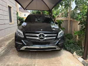 Mercedes-Benz GLE-Class 2016 Black