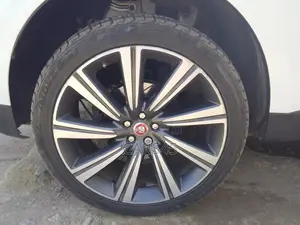 Jaguar F-Pace 2017 White